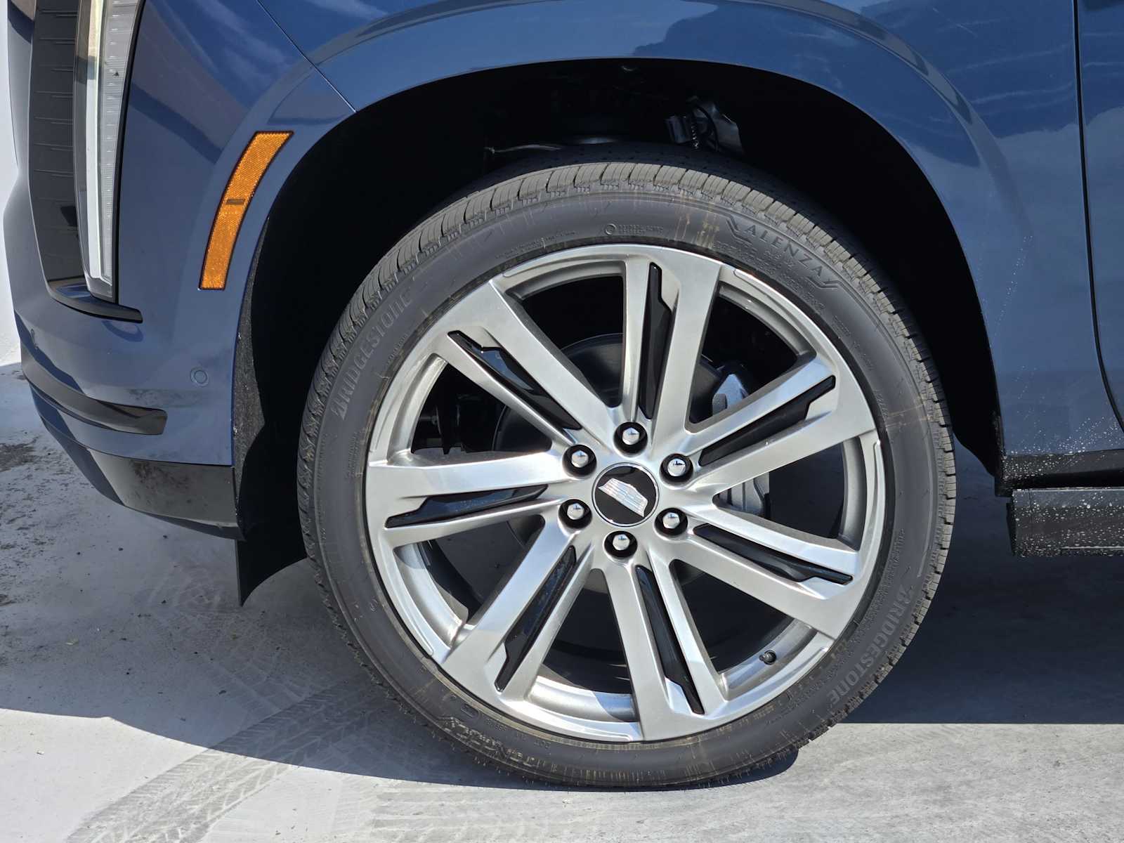 2026 Cadillac Escalade ESV Platinum Sport photo 5