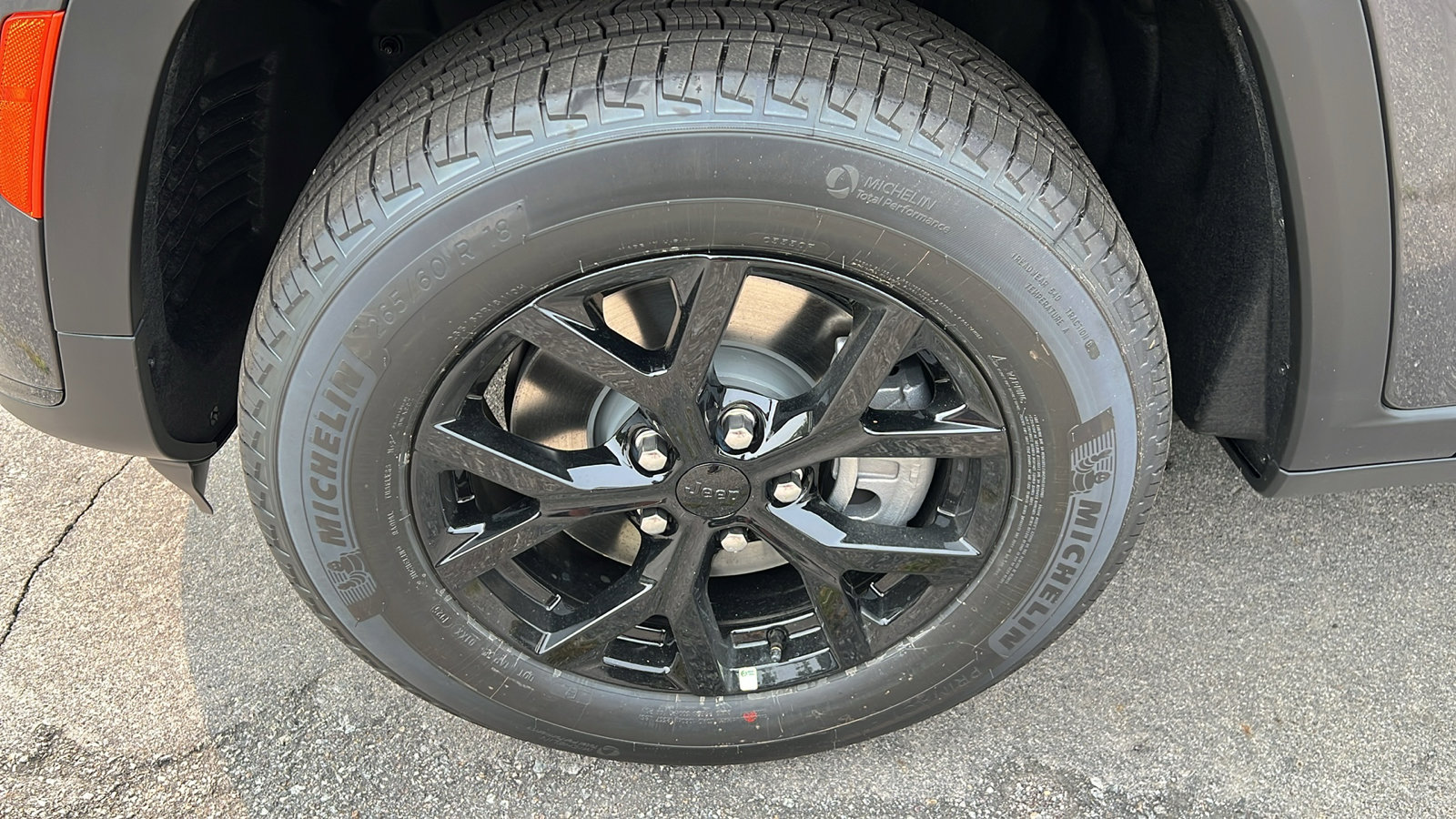 2025 Jeep Grand Cherokee Altitude X photo 4