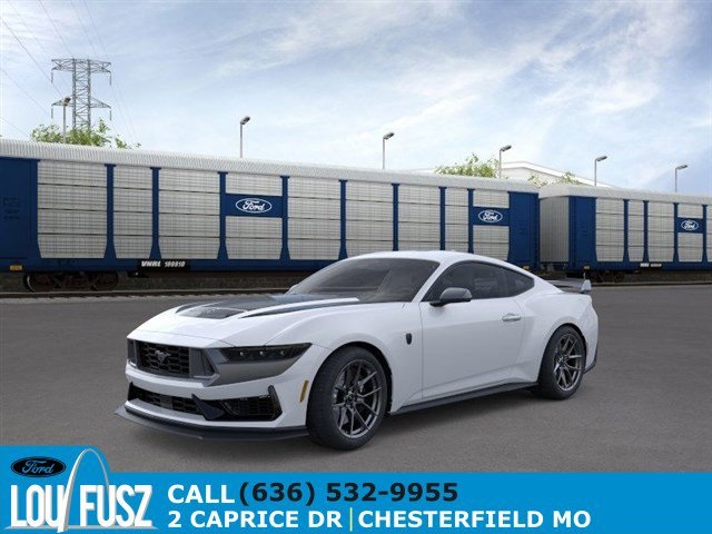 2025 Ford Mustang Dark Horse's photo