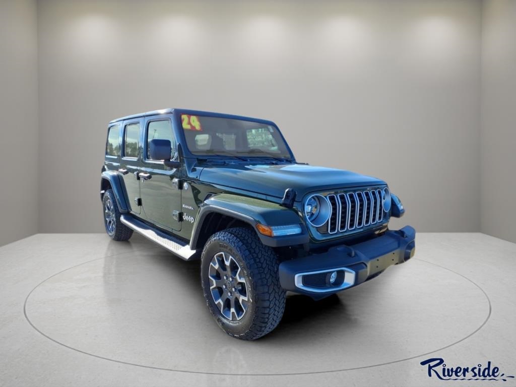 2024 Jeep Wrangler Sahara's photo
