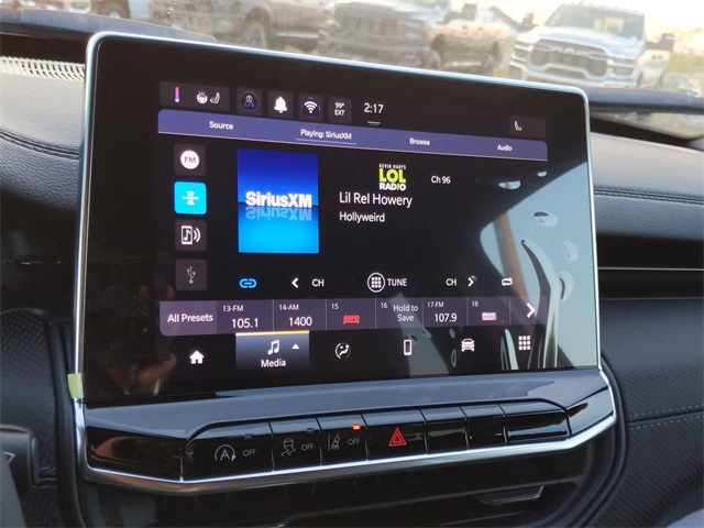 2026 Jeep Compass Latitude Altitude photo 18