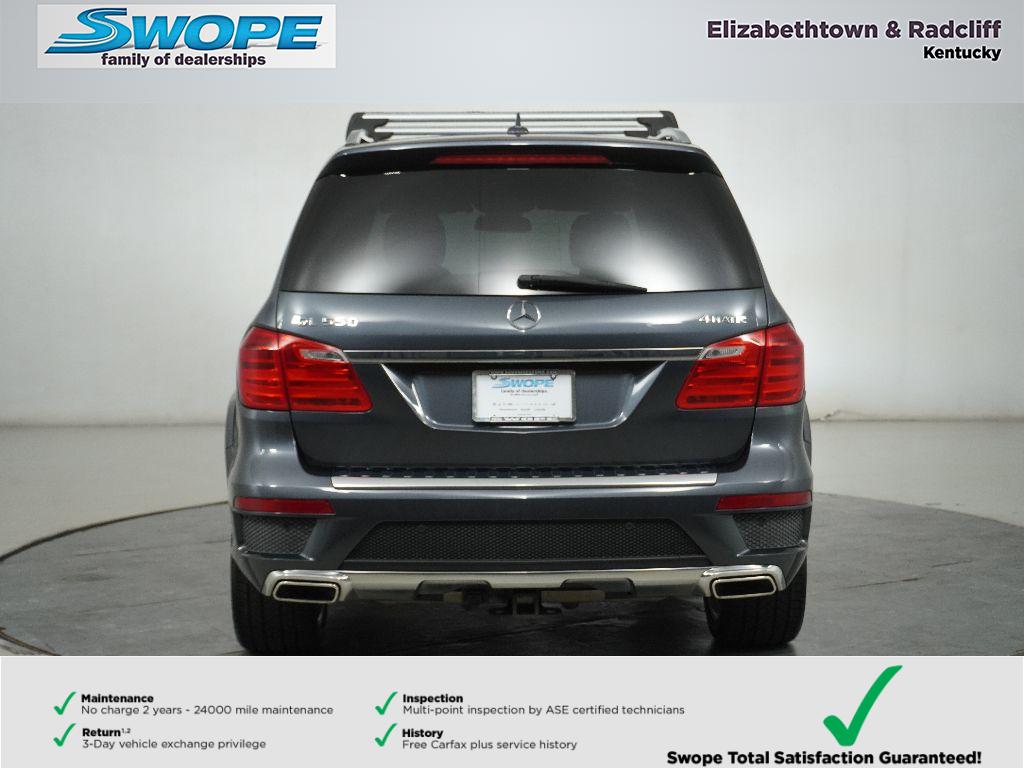 2016 Mercedes Benz GL 550 photo 4