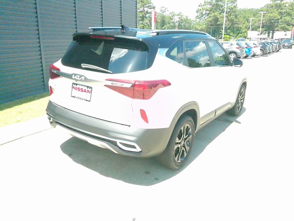 2022 Kia Seltos S photo 3