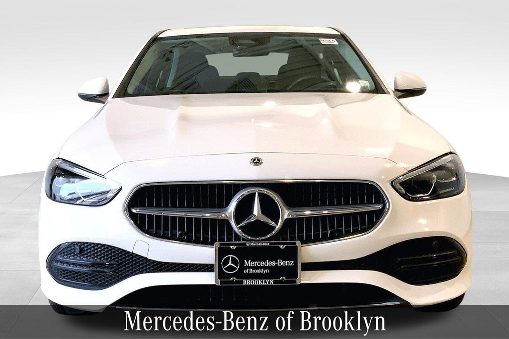2025 Mercedes Benz C 300 4MATIC photo 3