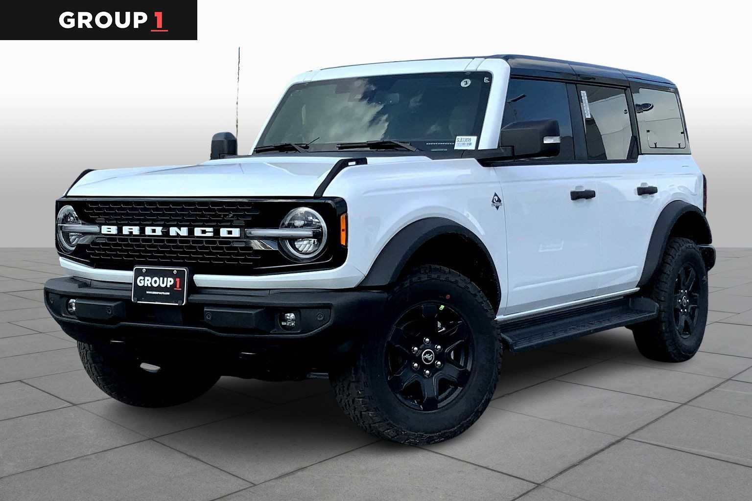 2025 Ford Bronco 4-Door Outer Banks's photo
