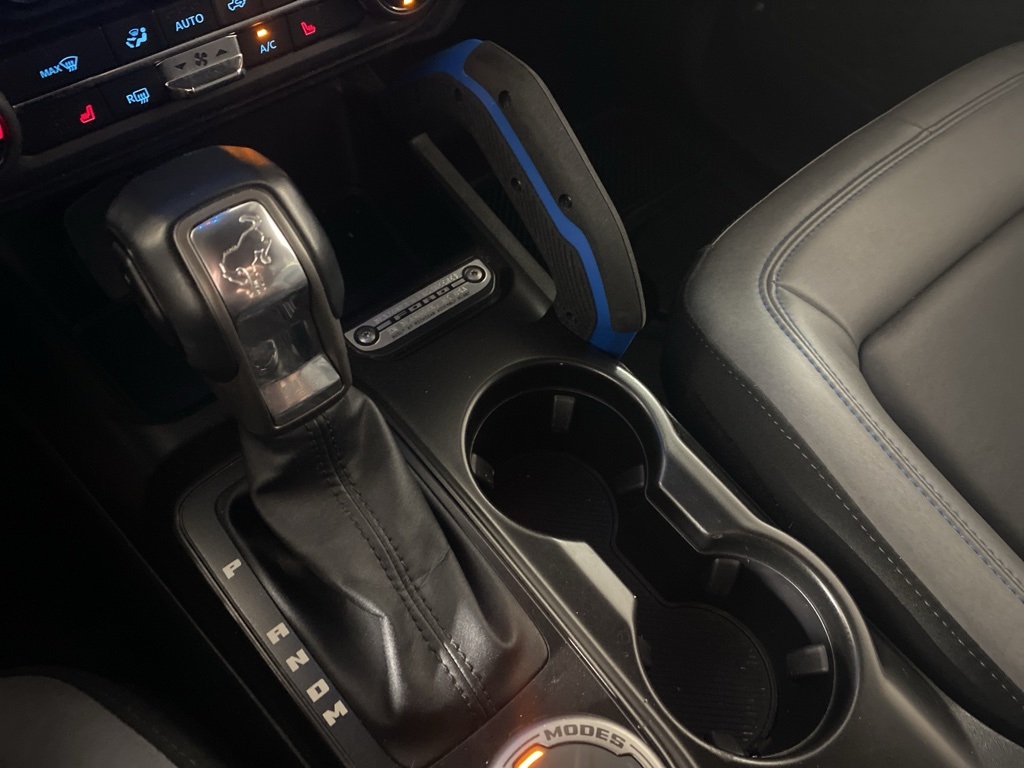 2022 Ford Bronco Black Diamond photo 19