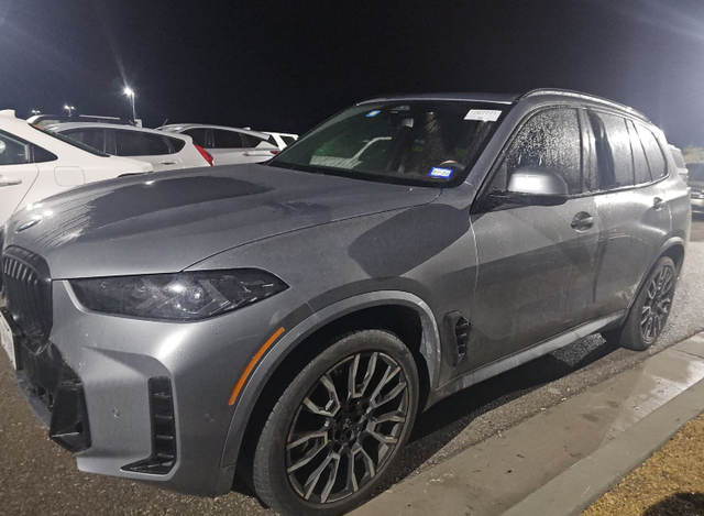 2024 BMW X5 40i's photo