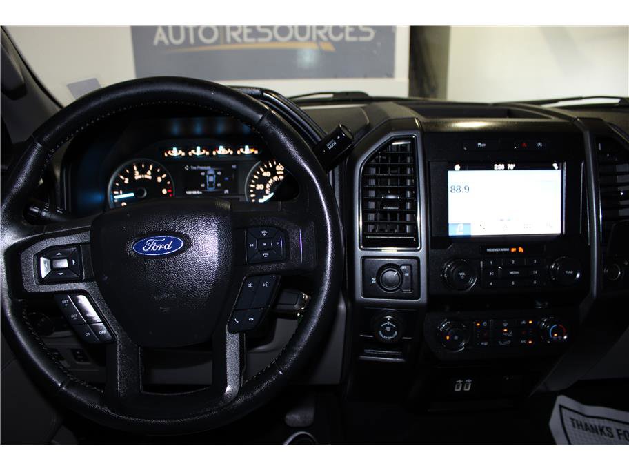 2019 Ford F-150 XLT photo 30