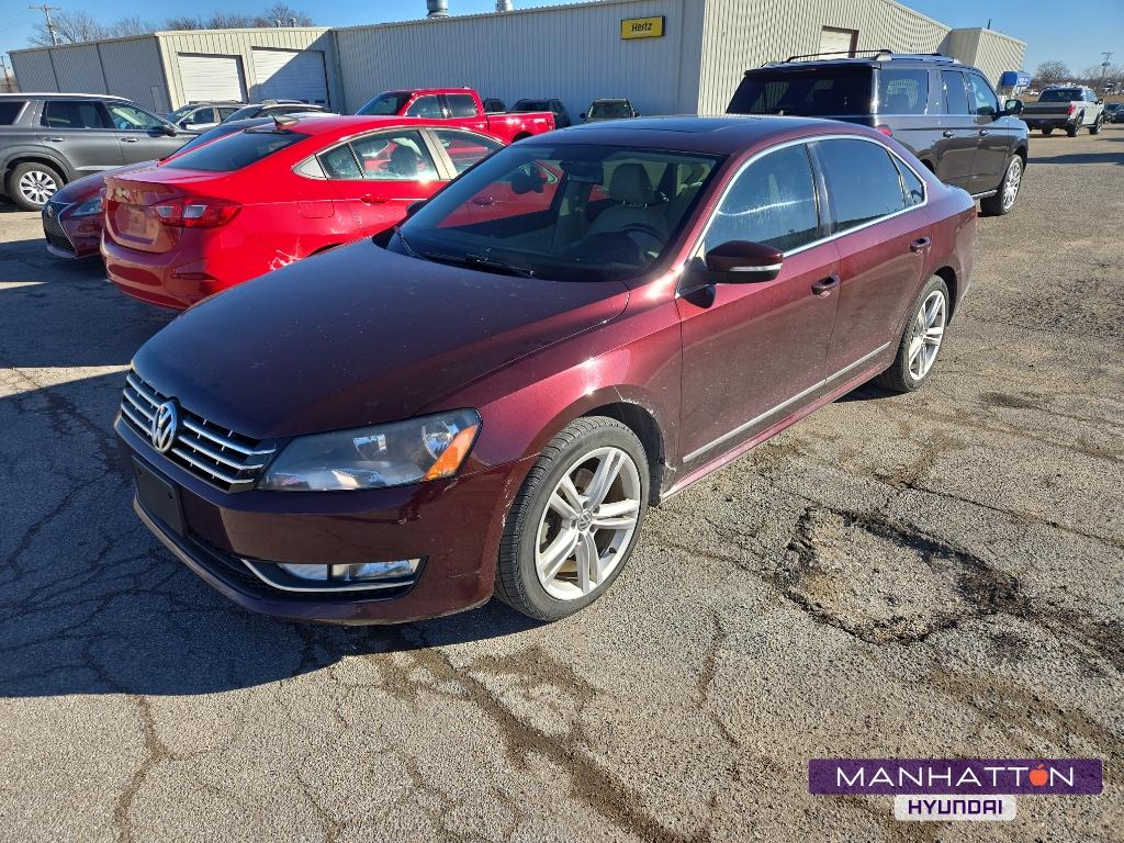 2013 Volkswagen Passat SEL