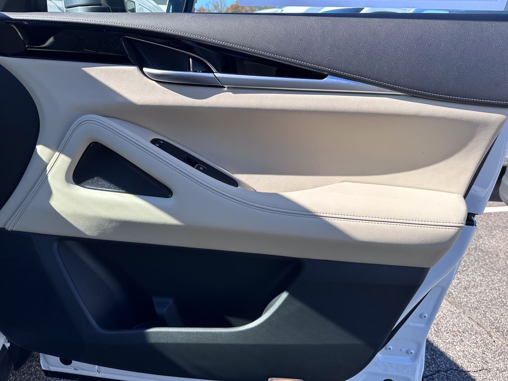 2025 Infiniti QX60 Pure photo 33