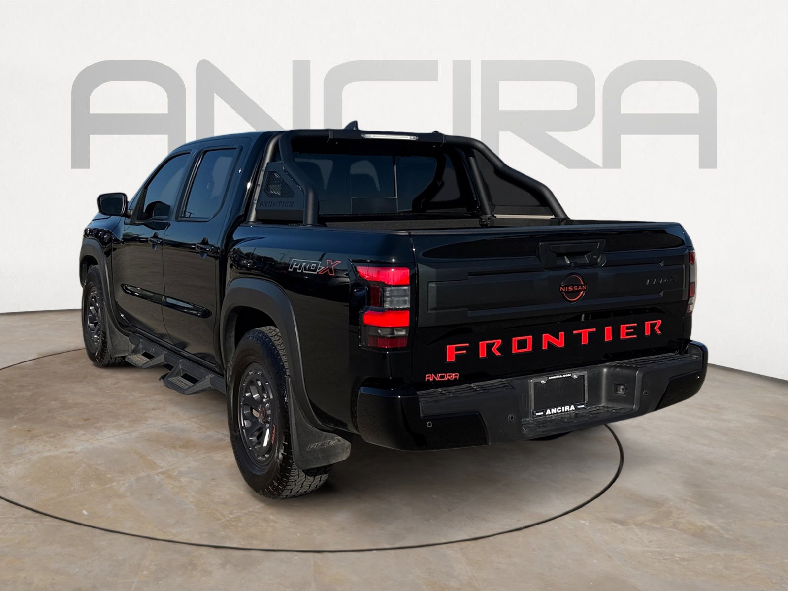 2025 Nissan Frontier PRO-X photo 3