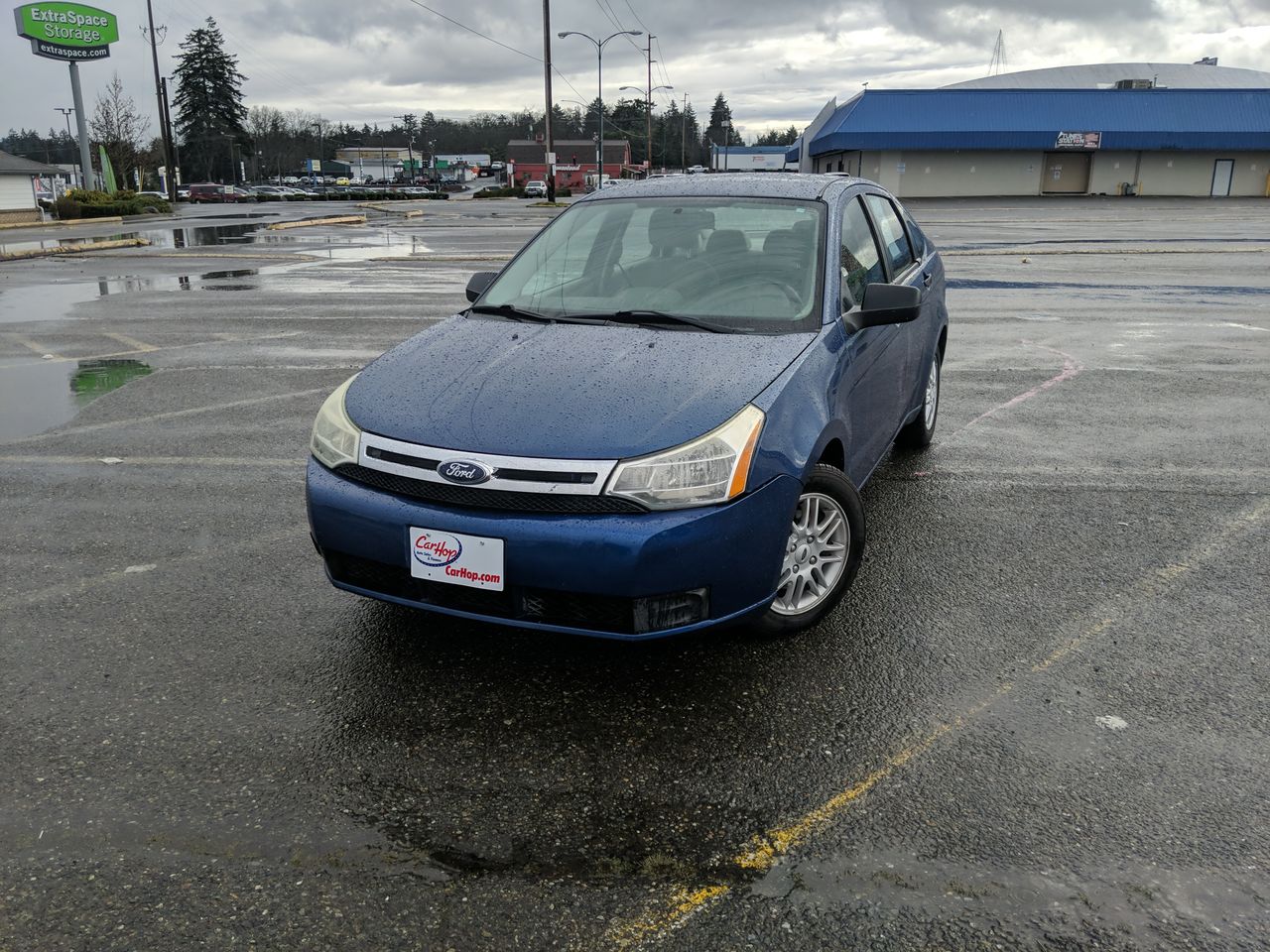 2009 Ford Focus SE's photo