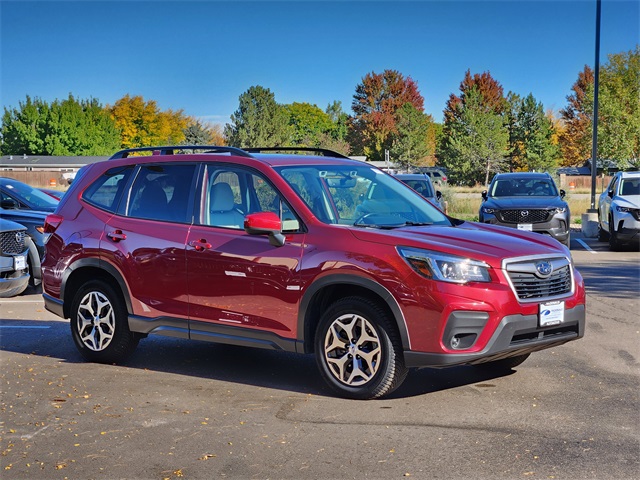 2020 Subaru Forester Premium photo 4