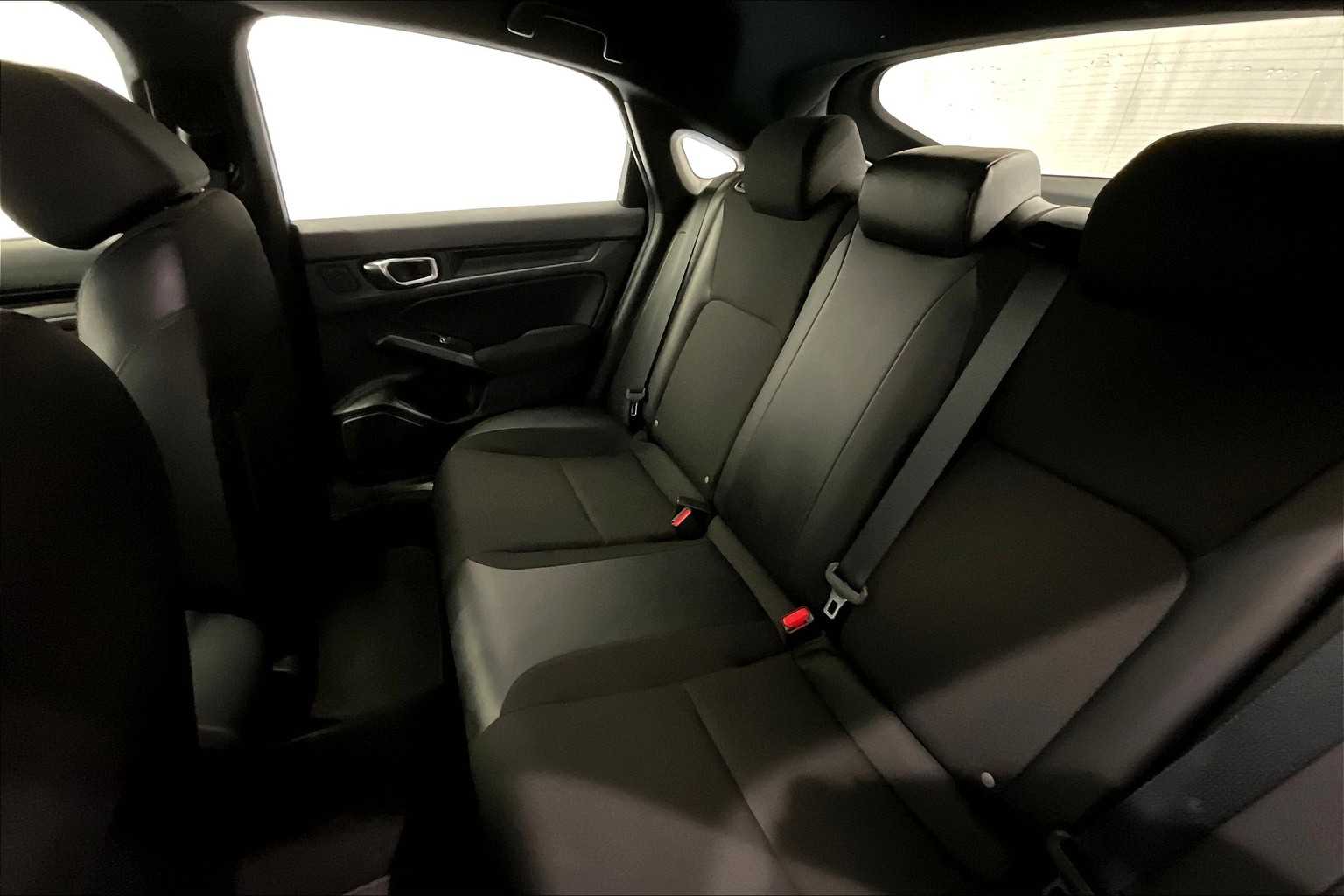 2022 Honda Civic Hatchback Sport photo 15