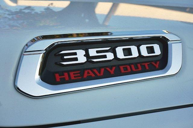 New 2023 Bright White Clear-Coat Exterior Paint RAM TRADESMAN Chassis Cab image 17