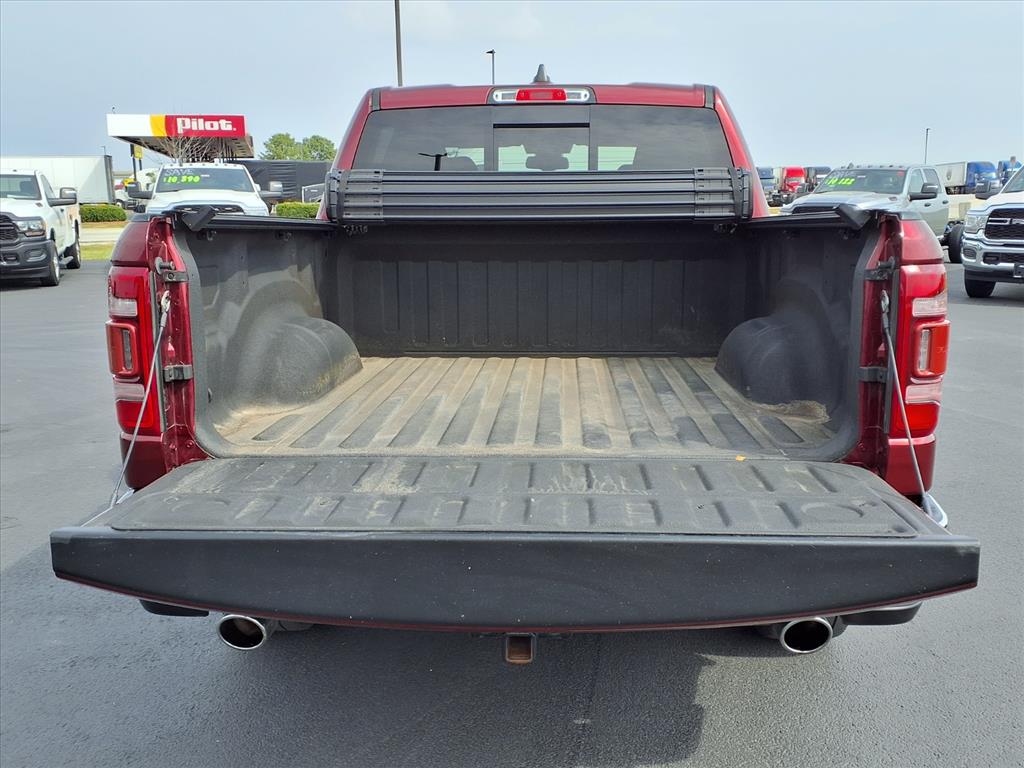 2019 Ram 1500 Laramie photo 12