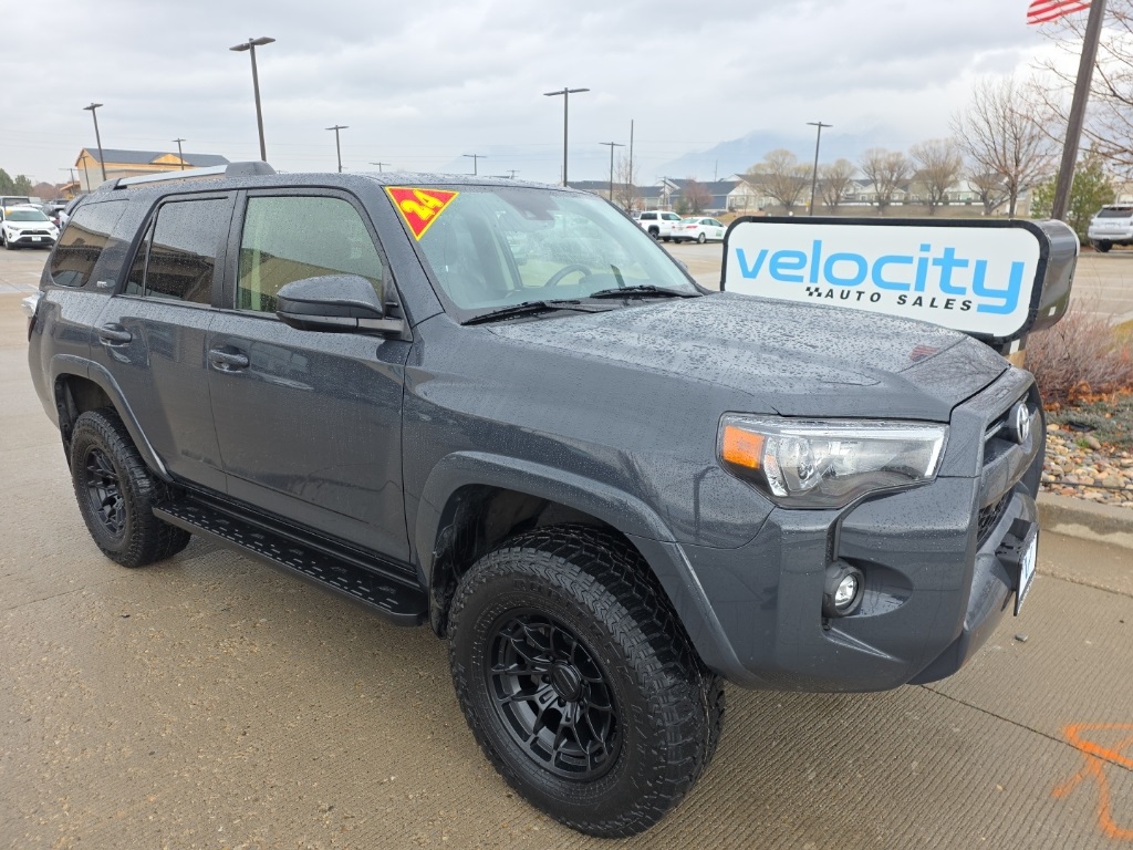 2024 Toyota 4Runner SR5's photo