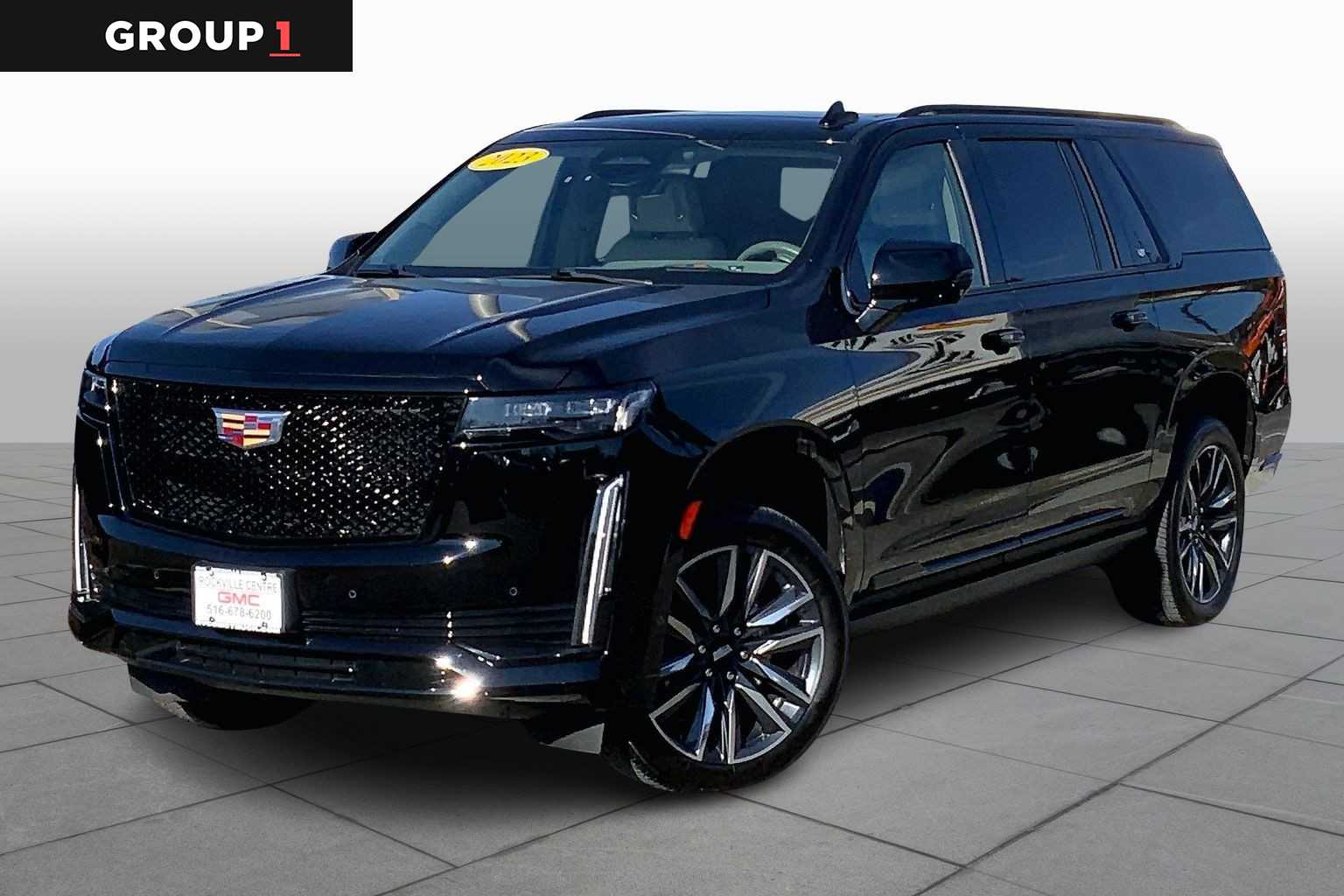2023 Cadillac Escalade ESV Sport Platinum's photo