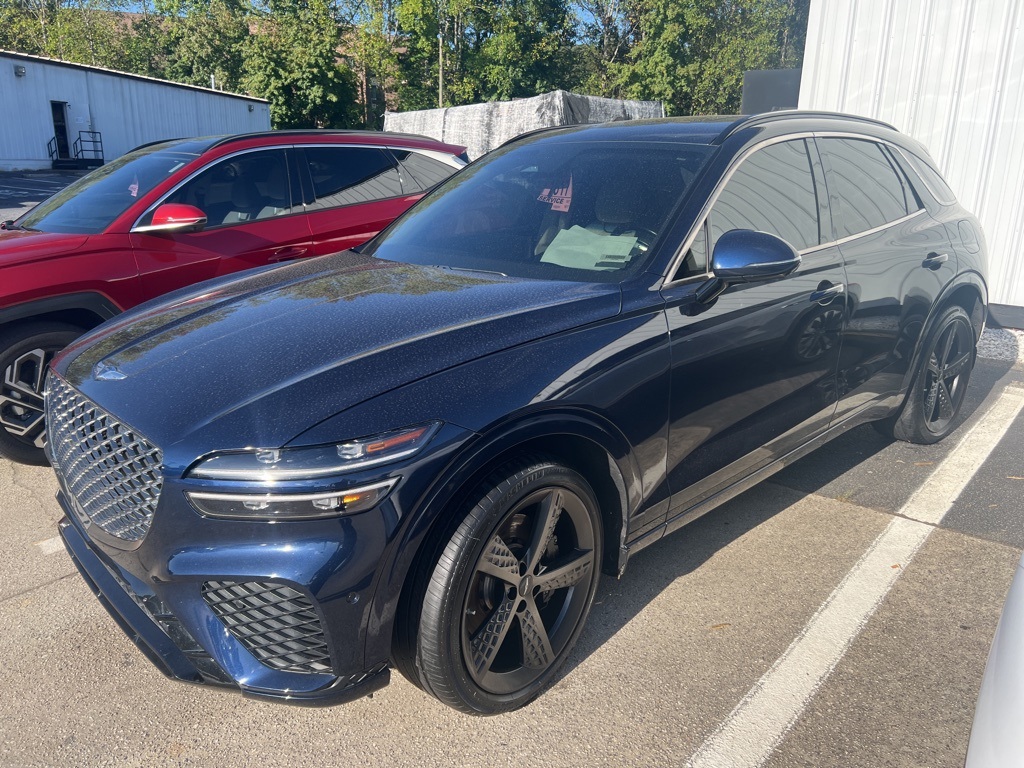 2022 Genesis GV70 3.5T Sport Prestige photo 2