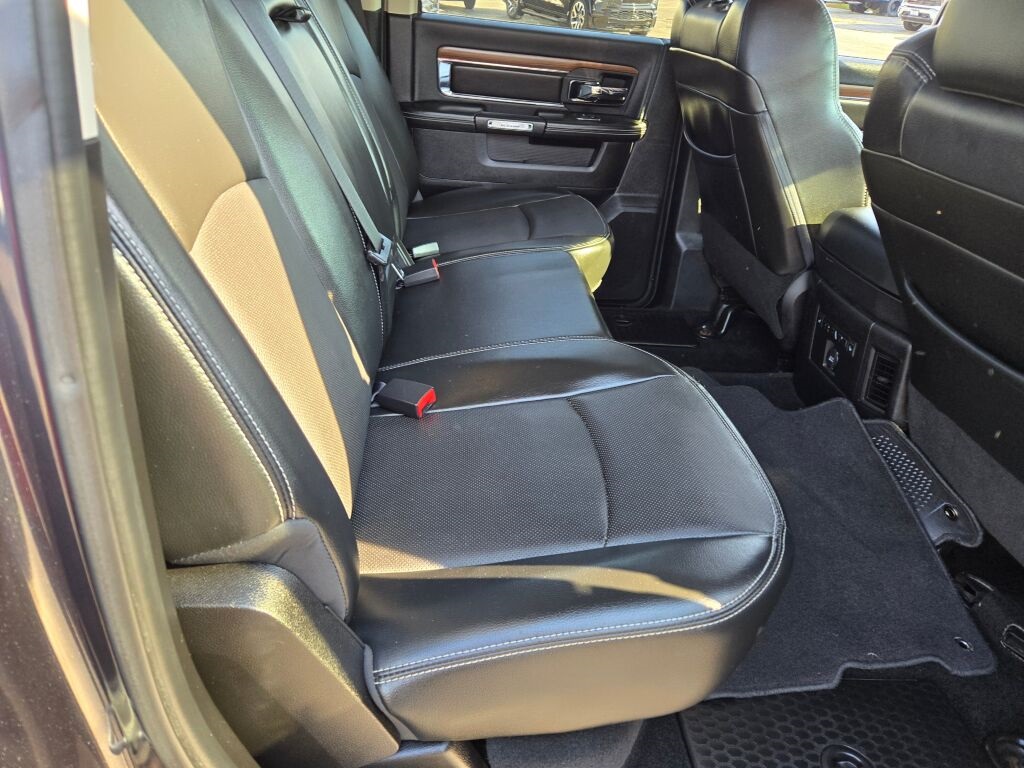 2013 Ram 1500 Laramie photo 8