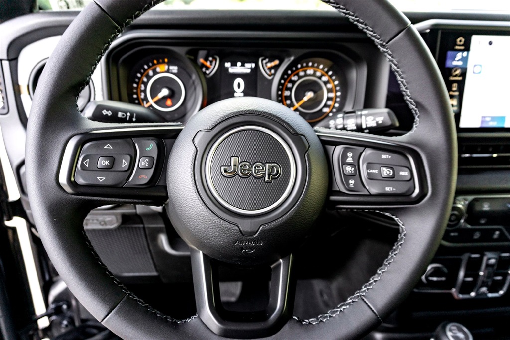 2025 Jeep Wrangler Sport S photo 10