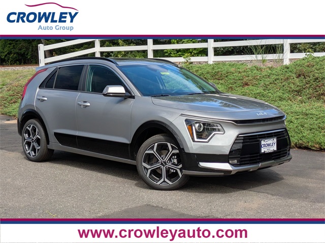 2025 Kia Niro EX Touring's photo