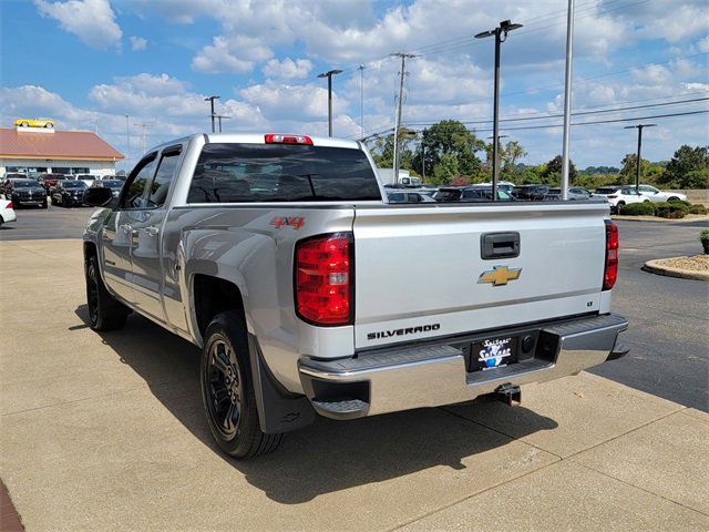 2015 Chevrolet Silverado 1500 LT photo 4
