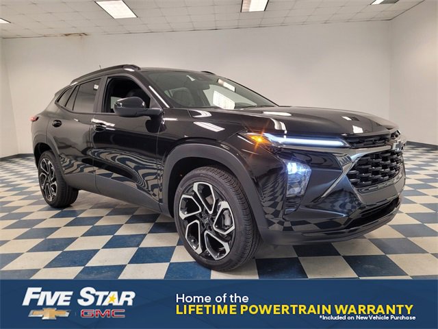 2026 Chevrolet Trax RS's photo