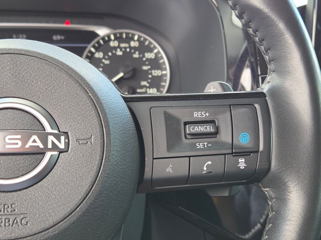 2023 Nissan Pathfinder SL photo 31