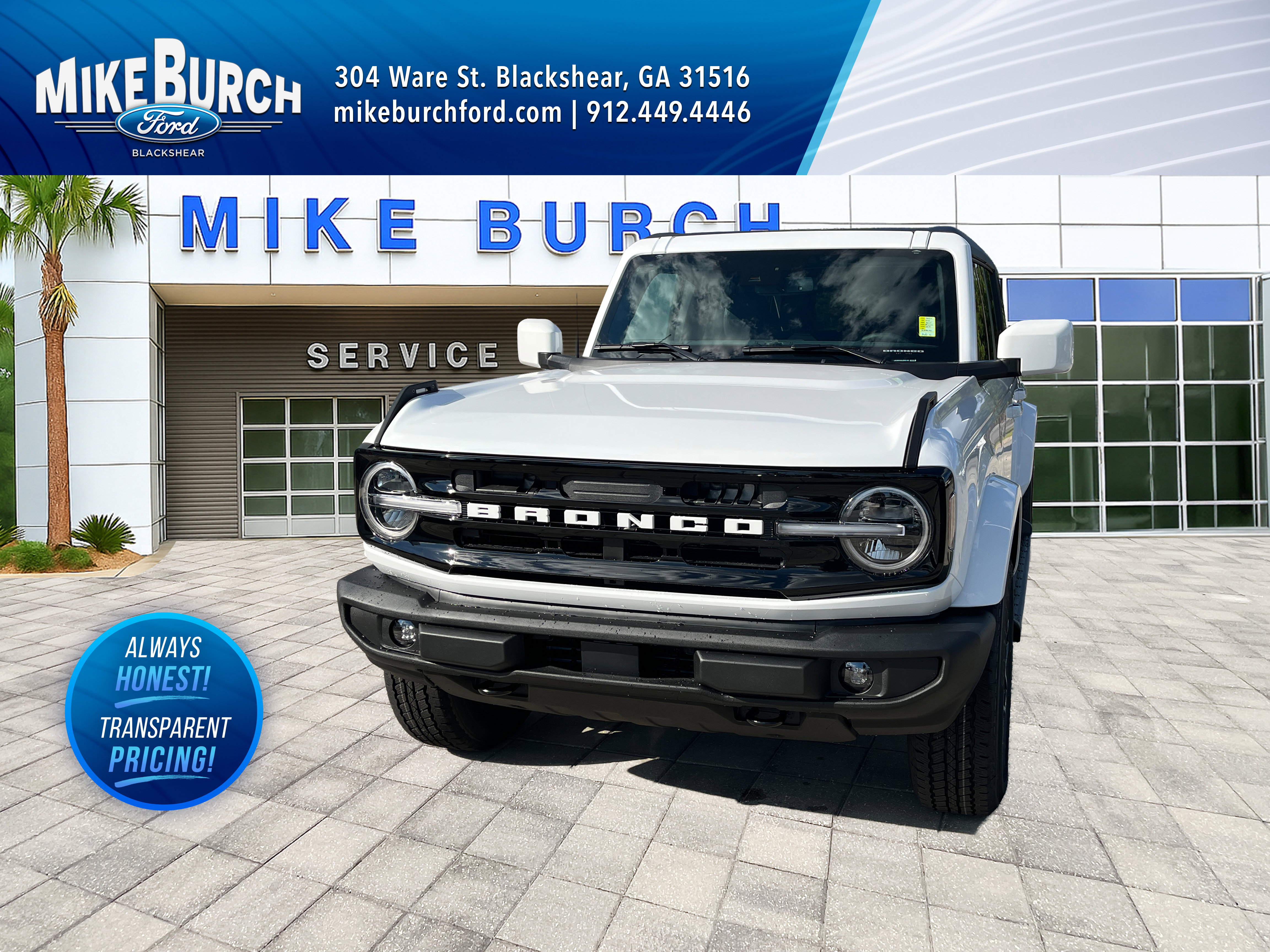 2025 Ford Bronco 4-Door Outer Banks's photo