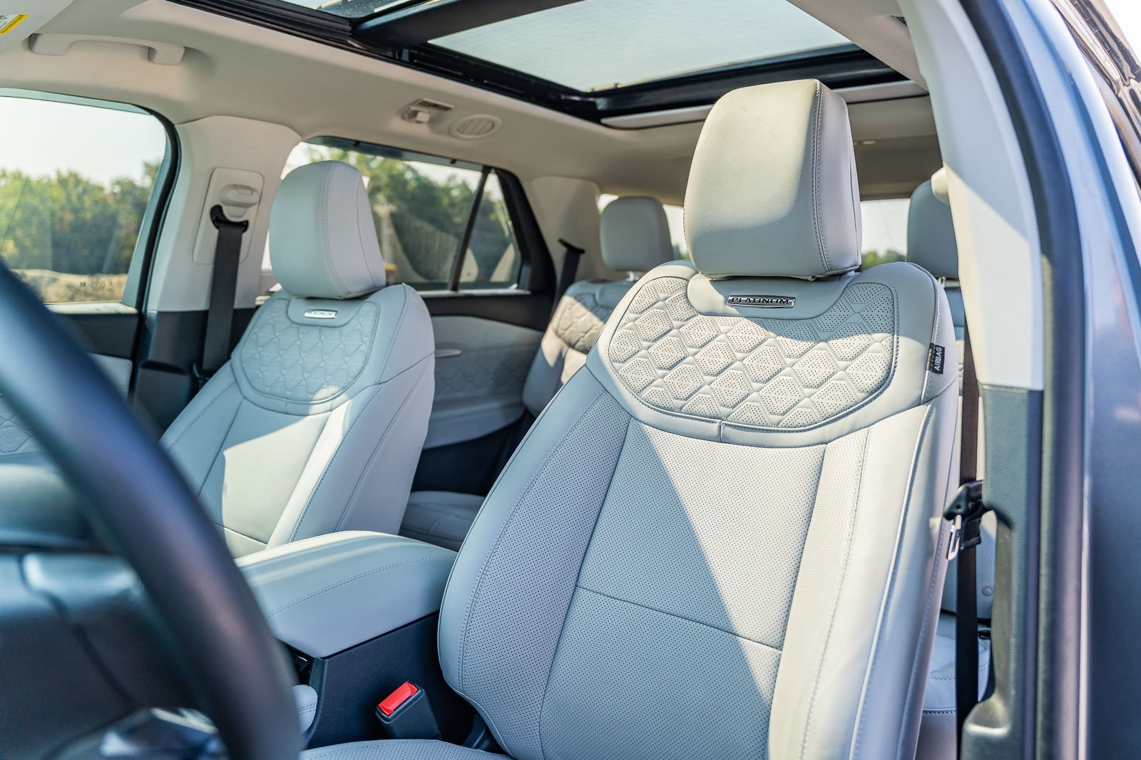2025 Ford Explorer Platinum photo 20