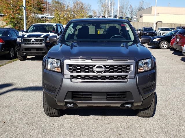 2025 Nissan Frontier Crew Cab SV photo 2