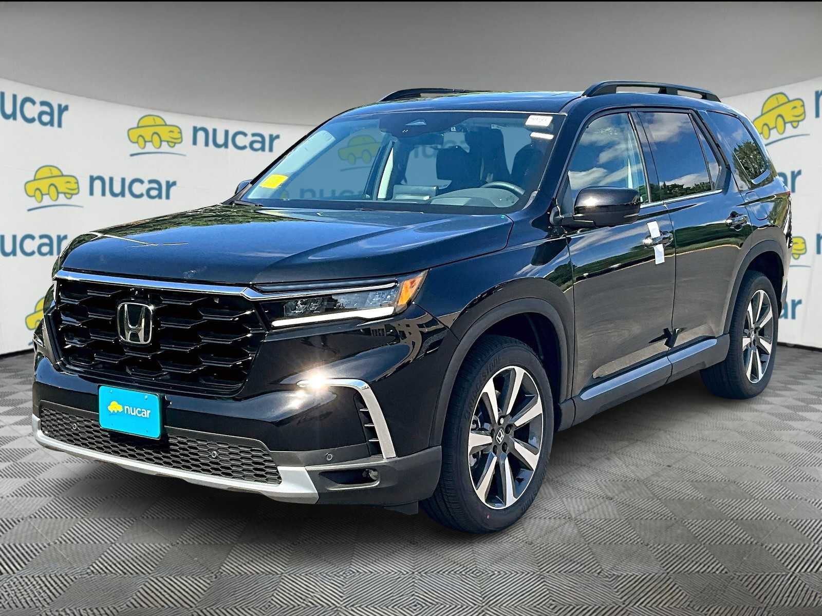 2025 Honda Pilot Elite photo 2