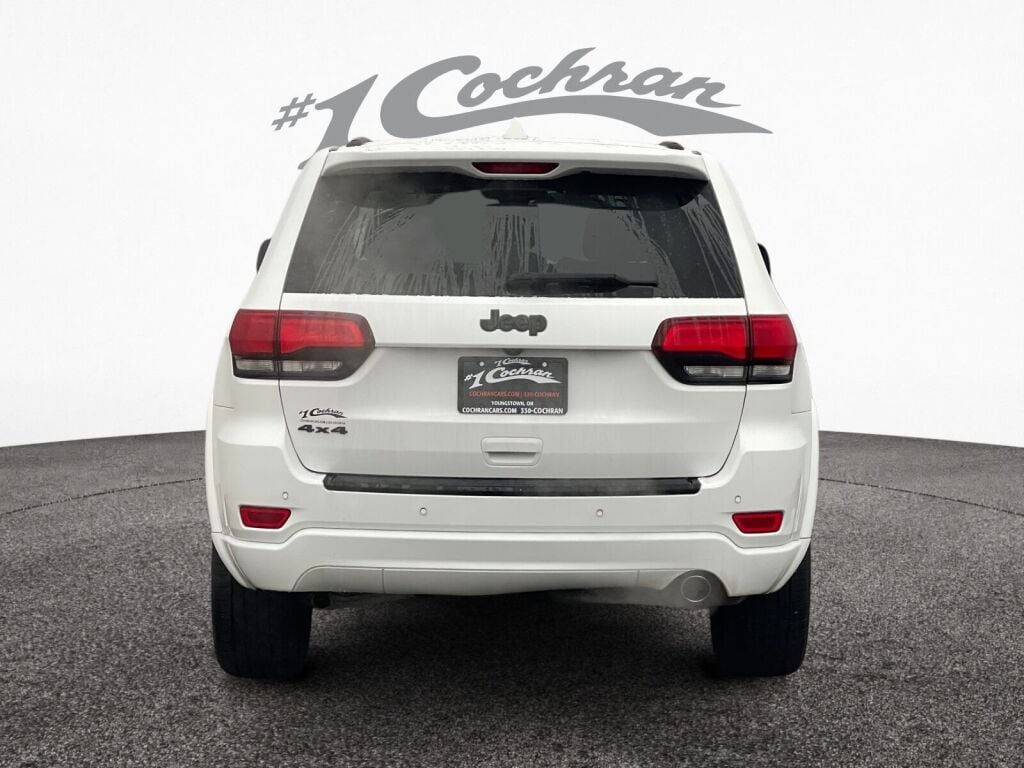 2017 Jeep Grand Cherokee Altitude photo 6