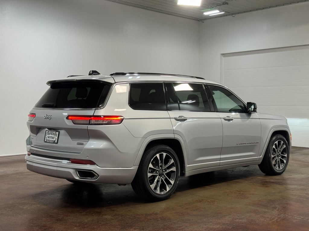 2024 Jeep Grand Cherokee Overland photo 22