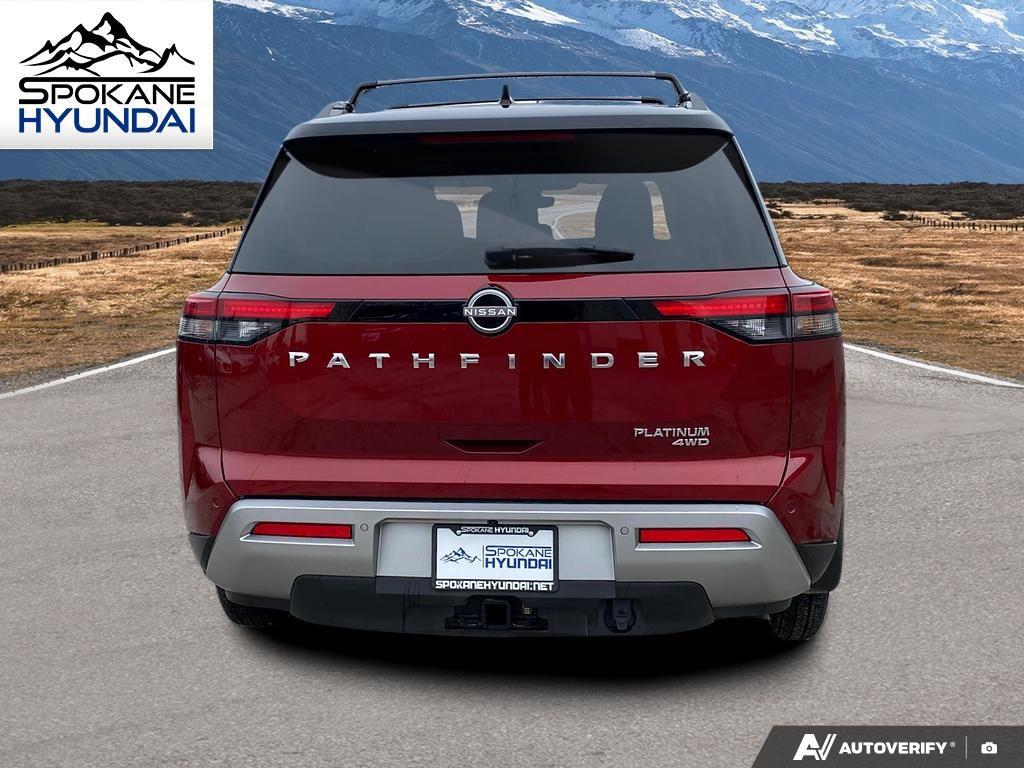 2023 Nissan Pathfinder Platinum photo 4