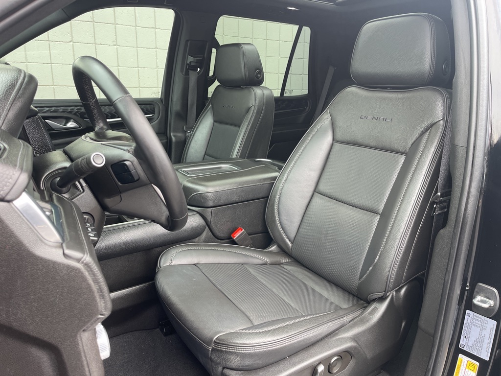 2022 Gmc Yukon Denali photo 23