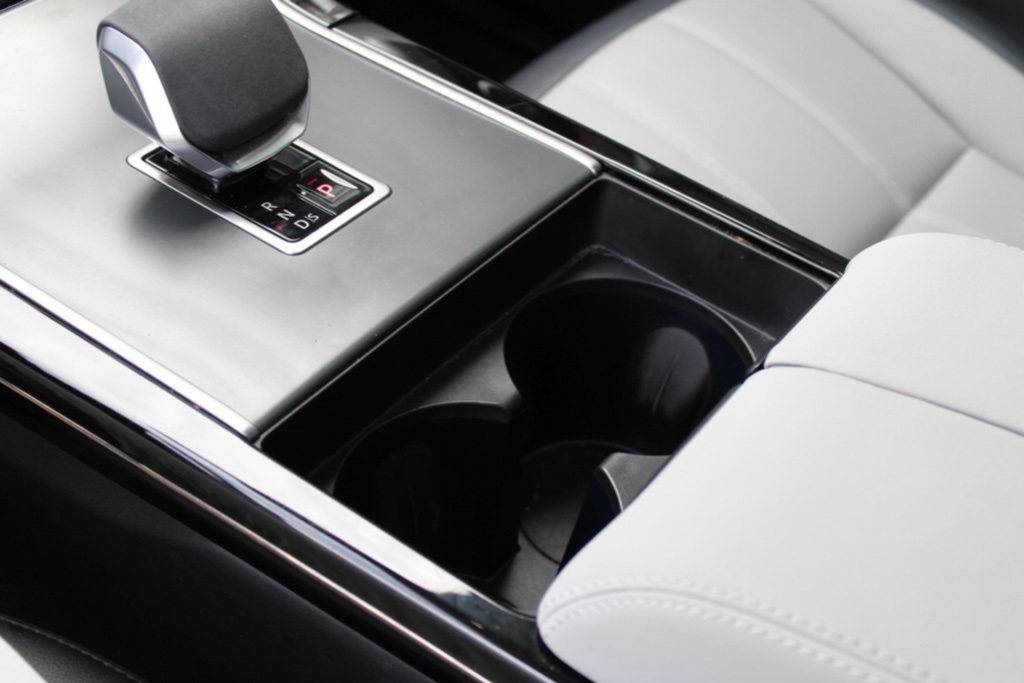 2024 Land Rover Range Rover Evoque Dynamic SE photo 23