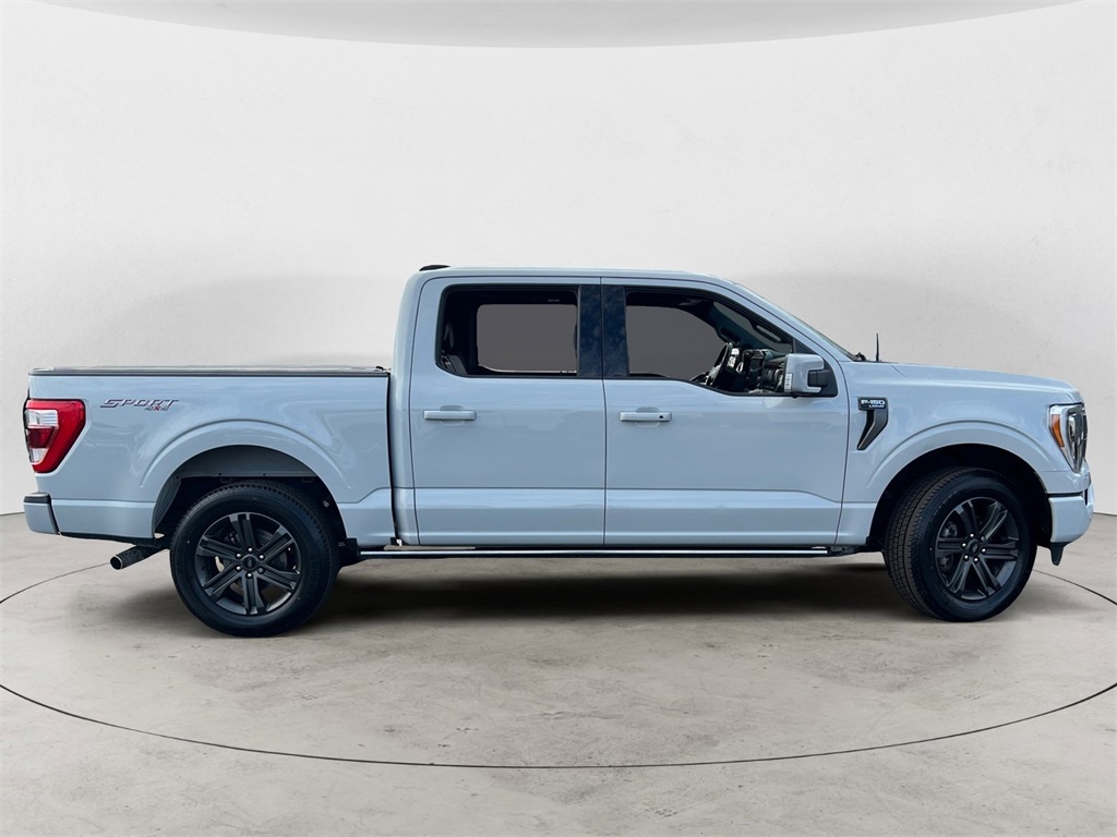 2023 Ford F-150 Lariat photo 2