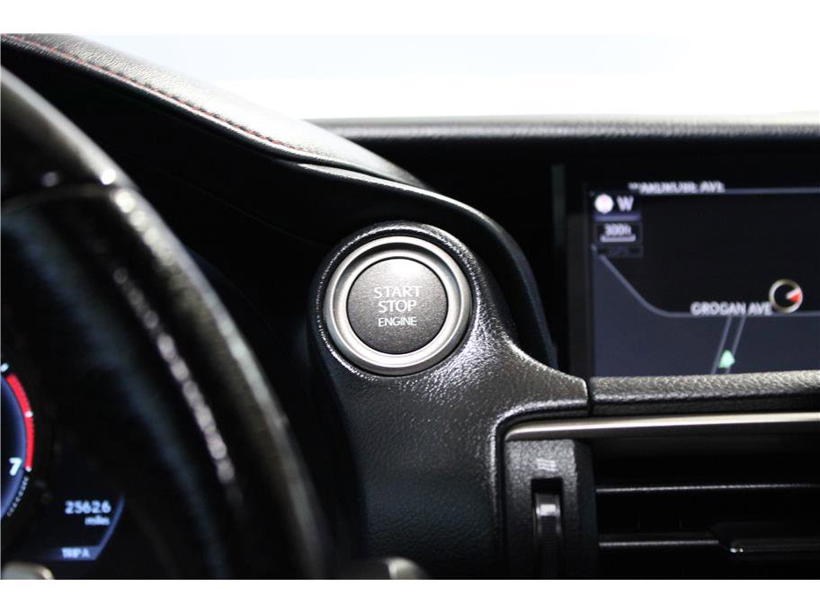 2019 Lexus IS 300 photo 28