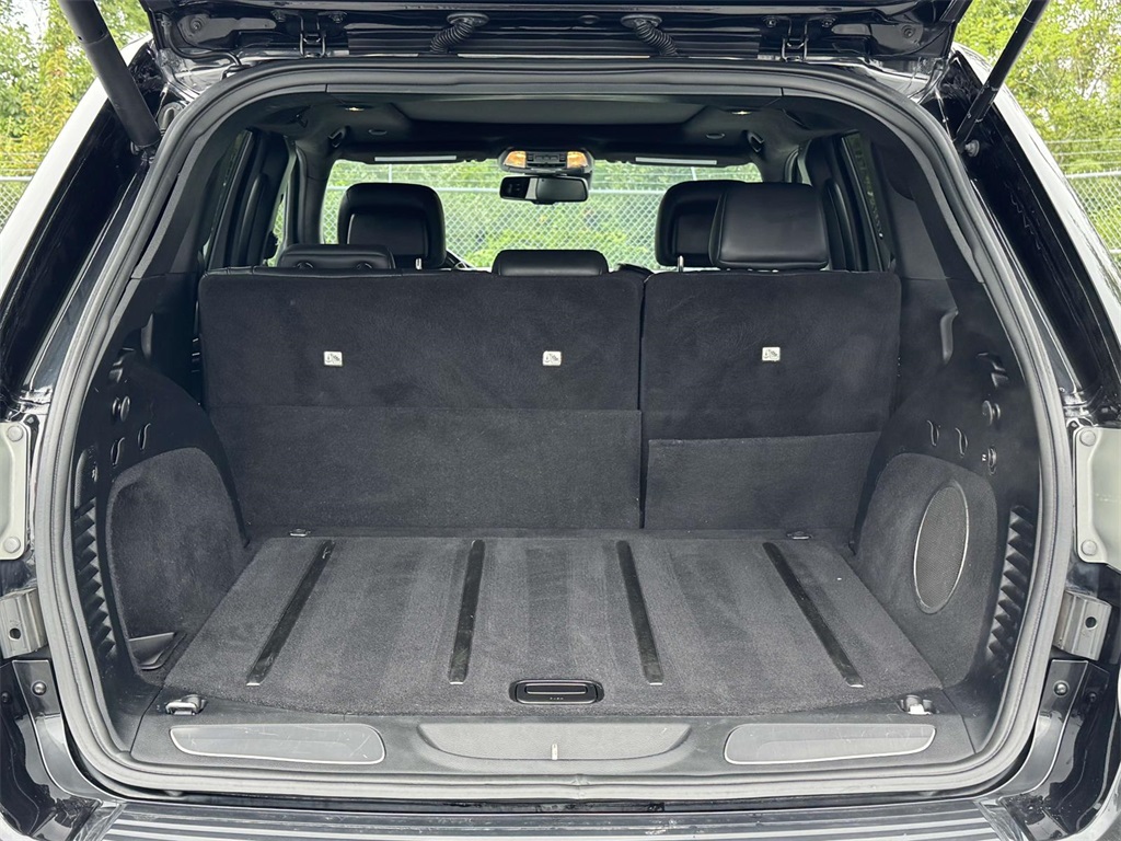 2016 Jeep Grand Cherokee Summit photo 29