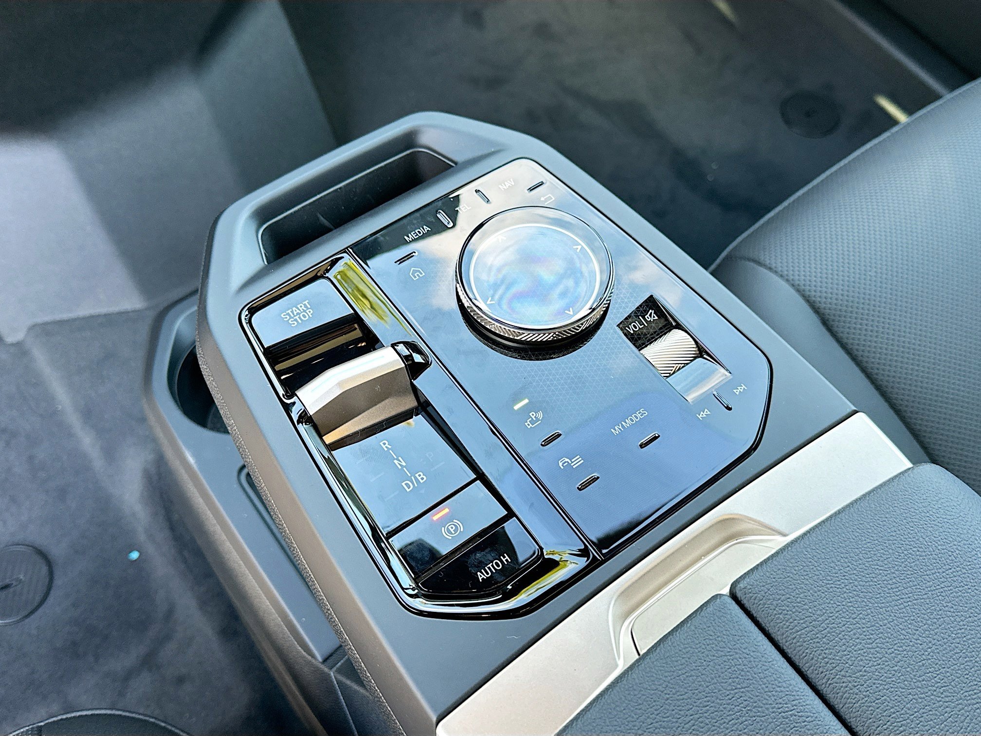 2026 Bmw iX photo 15