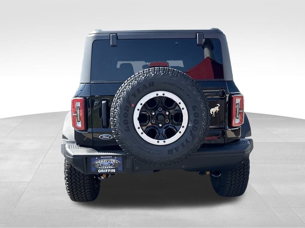 2025 Ford Bronco Badlands photo 7