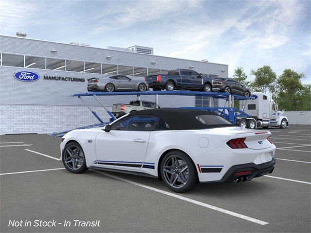 2025 Ford Mustang GT Premium Convertible photo 4