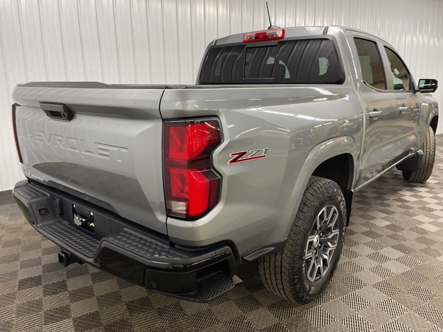 2023 Chevrolet Colorado Z71 photo 4
