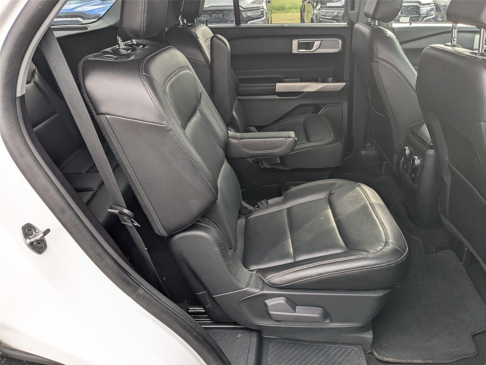 2021 Ford Explorer Limited photo 37