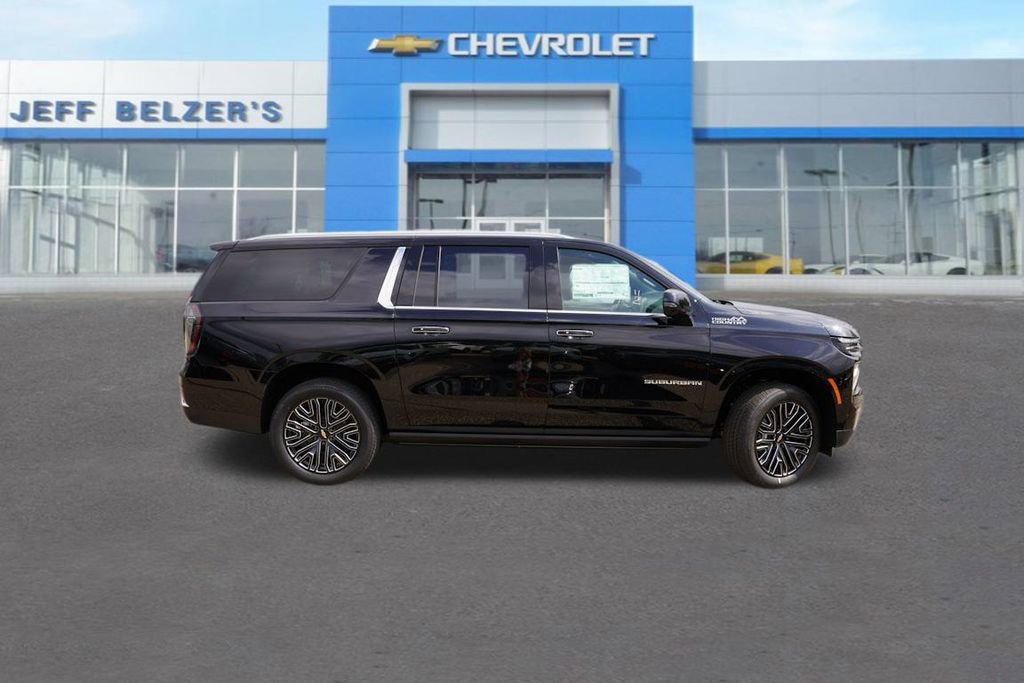 2025 Chevrolet Suburban High Country photo 2