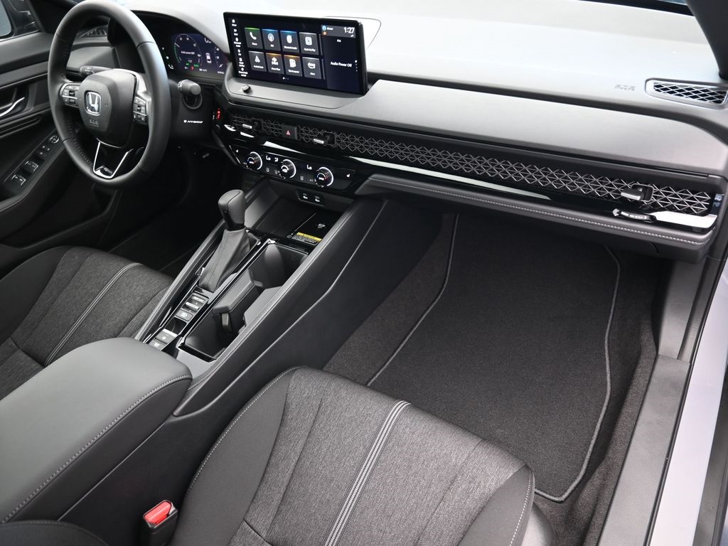 2025 Honda Accord Hybrid Sport photo 29