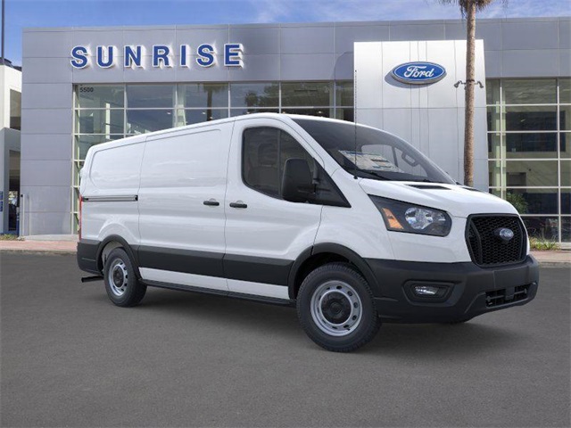2025 Ford Transit photo 5