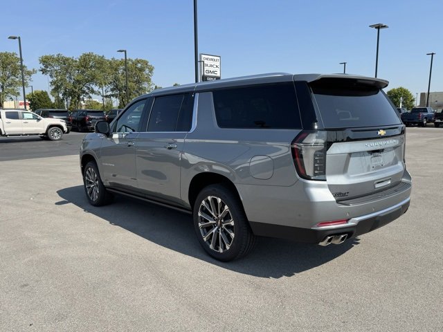 2026 Chevrolet Suburban High Country photo 8